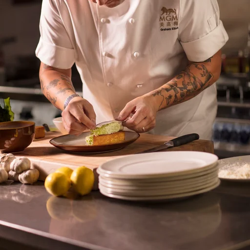 Graham Elliot